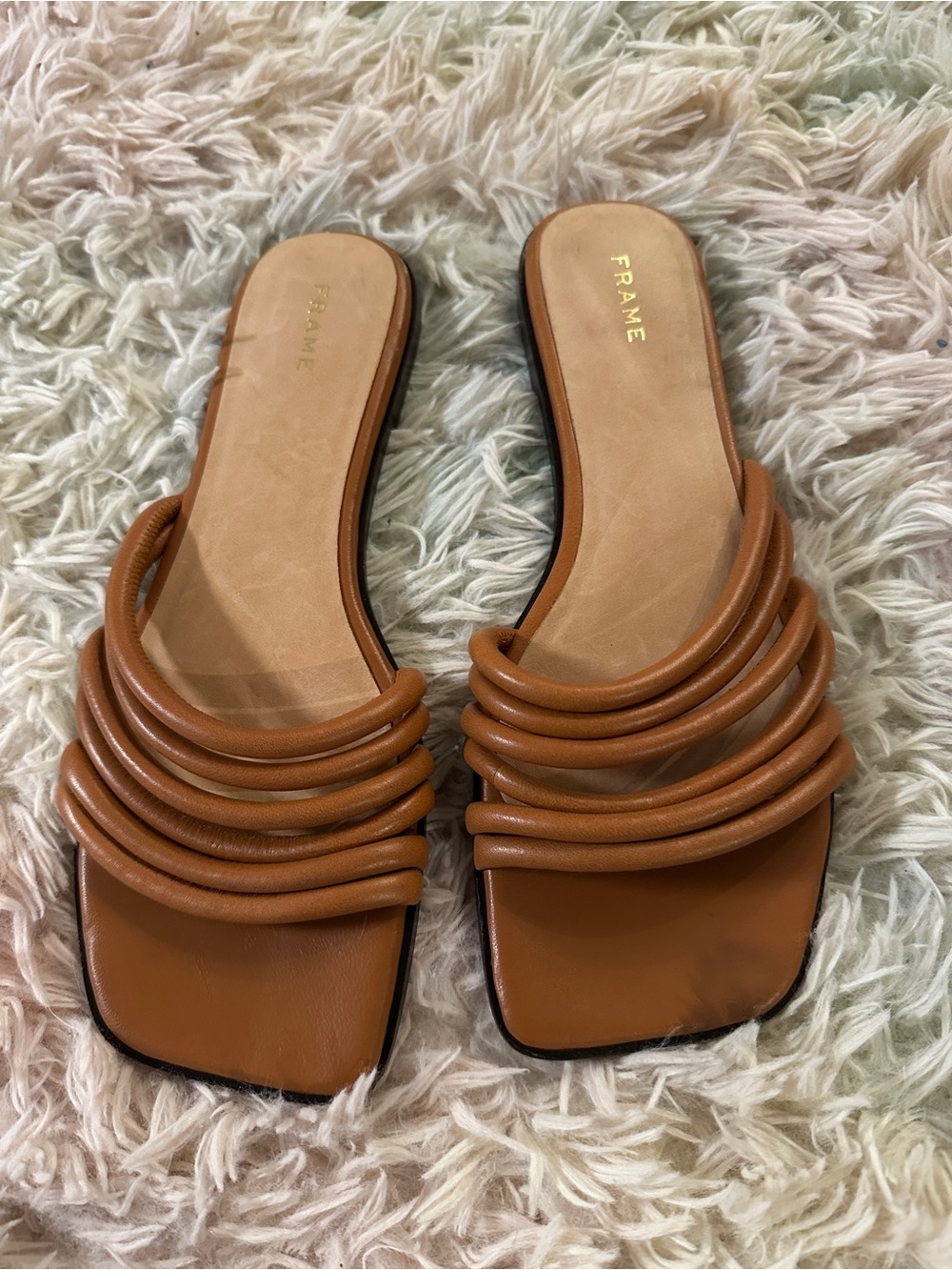 Frame Le Capri Strappy Slide Sandals in Tan Brown Leather Size 37.5